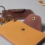 KeyBound Leather CardHolder 4 176 1